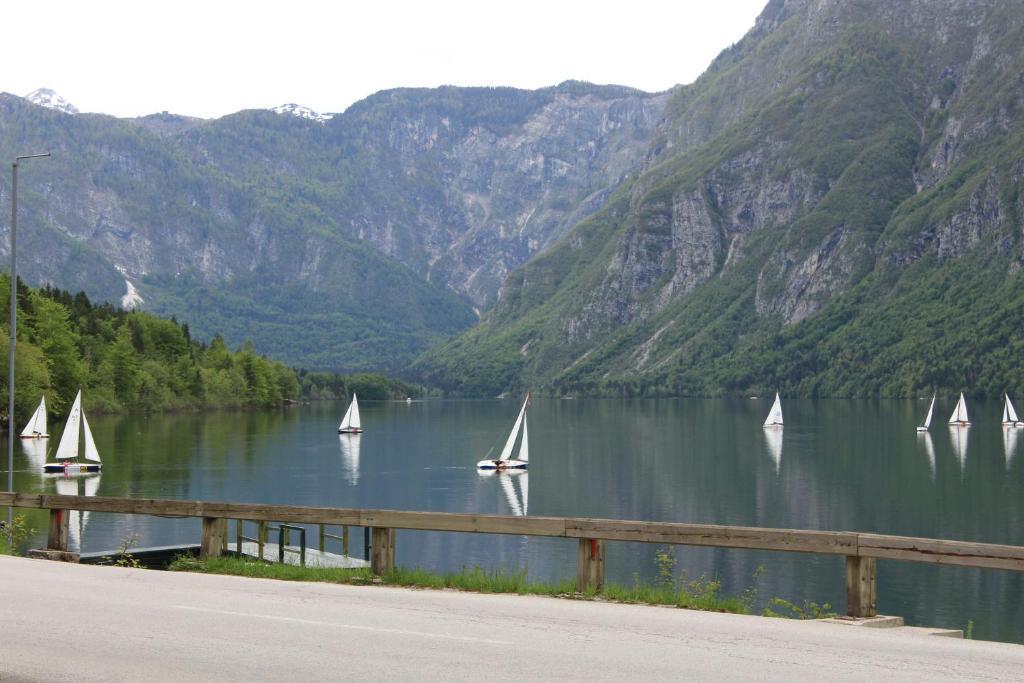 Apartments & Hostel Bohinj Exterior foto